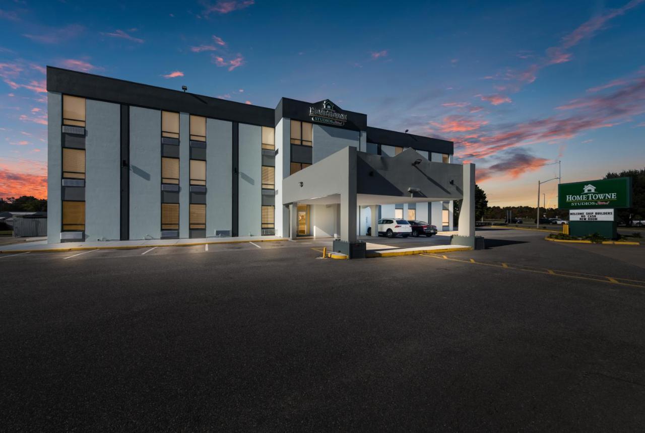 Hometowne Studios By Red Roof Newport News - Hampton West Exterior photo